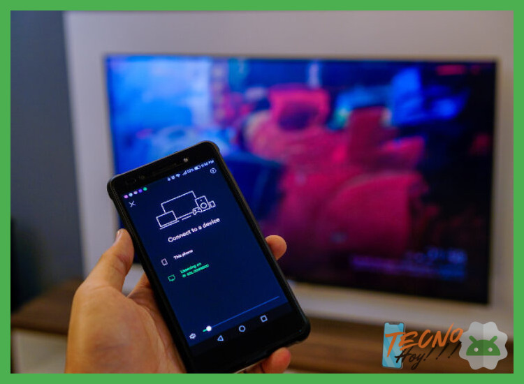 ¿Qué métodos existen para duplicar la pantalla de un teléfono móvil en un televisor de forma inalámbrica?